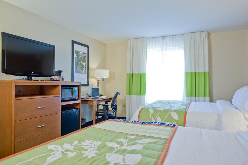Fairfield Inn & Suites Columbus Ngoại thất bức ảnh