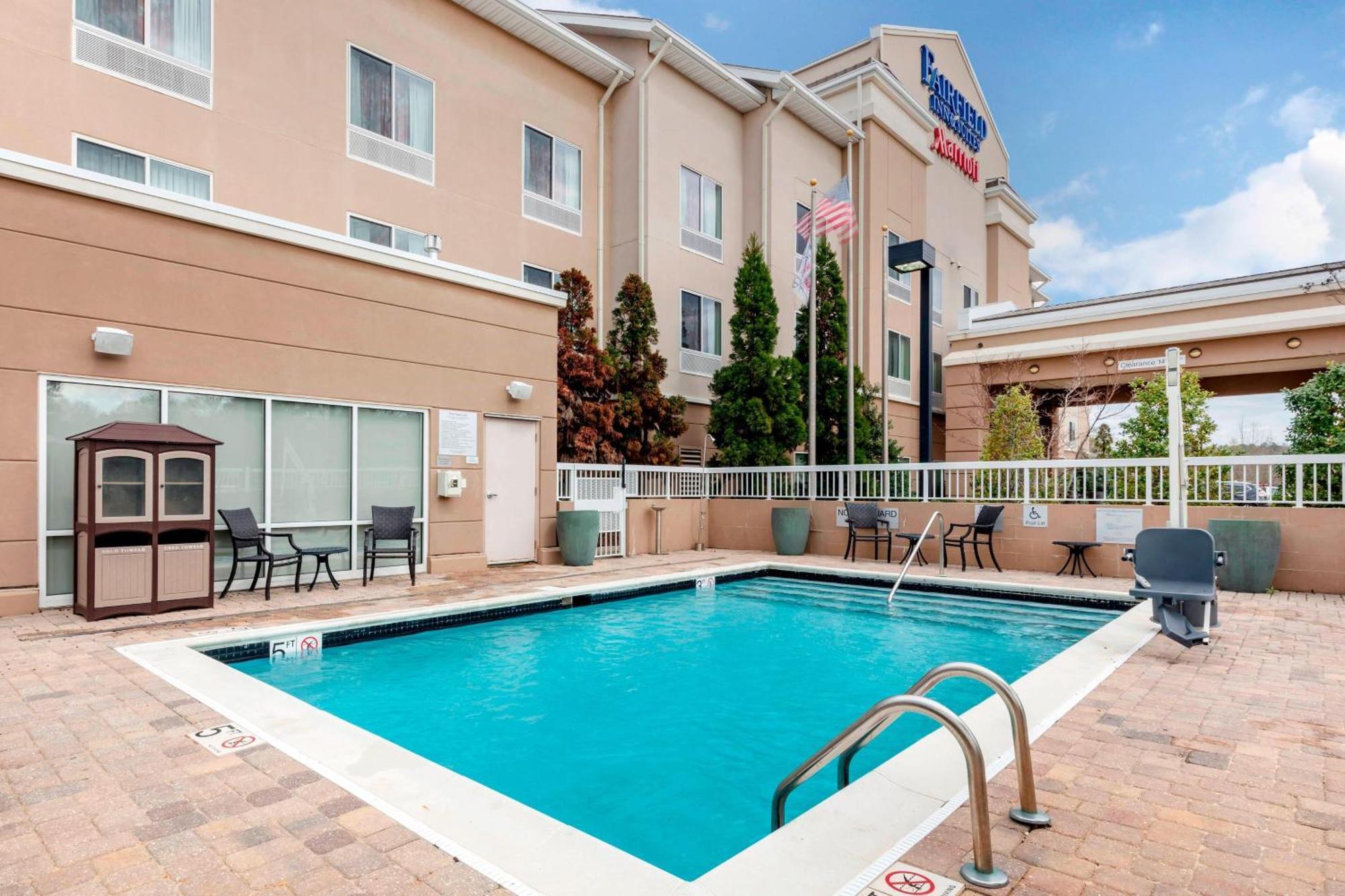 Fairfield Inn & Suites Columbus Ngoại thất bức ảnh