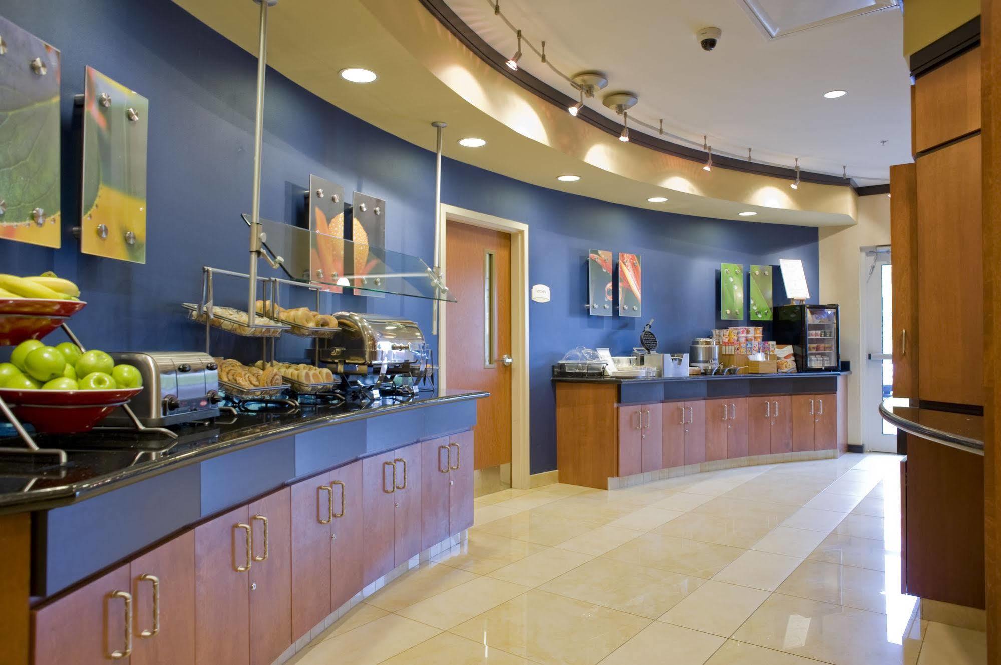 Fairfield Inn & Suites Columbus Ngoại thất bức ảnh